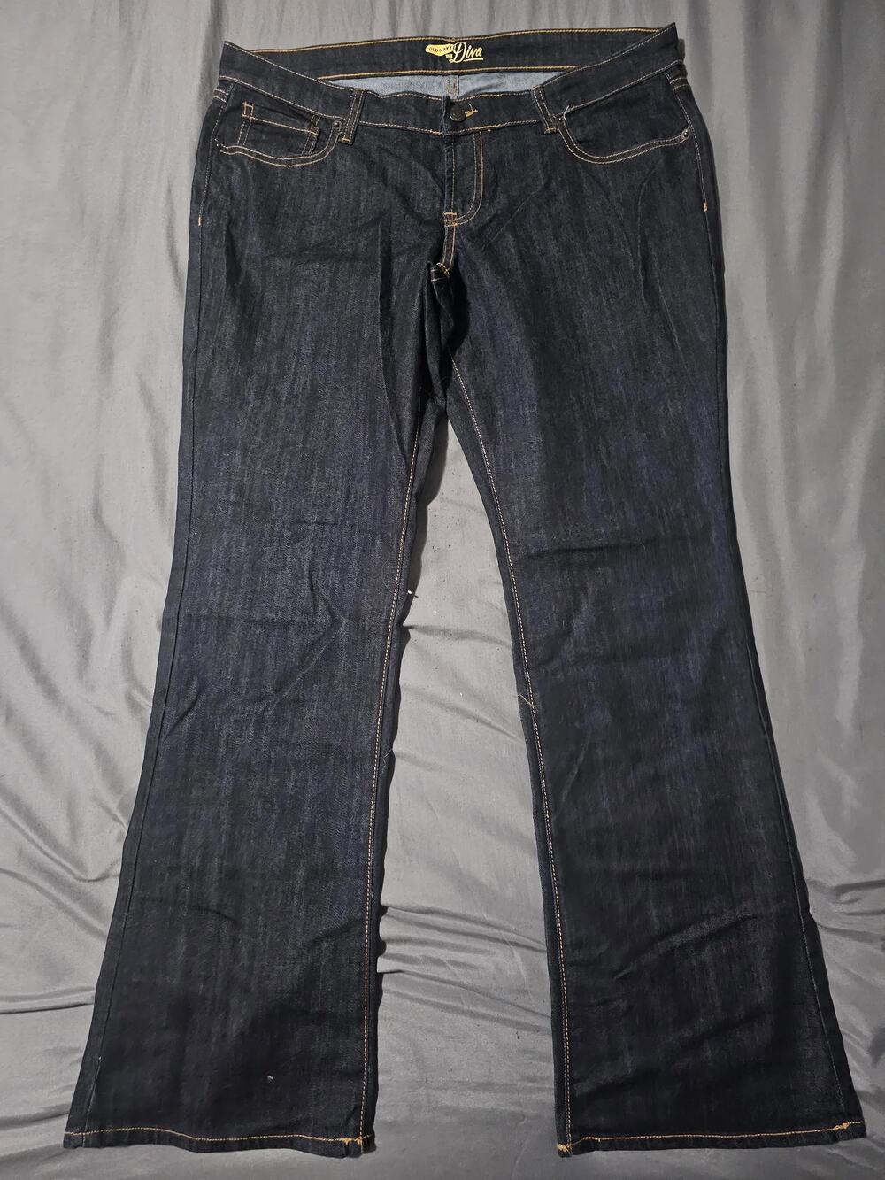 Old Navy The Diva dark wash denim jeans with contrast stitching